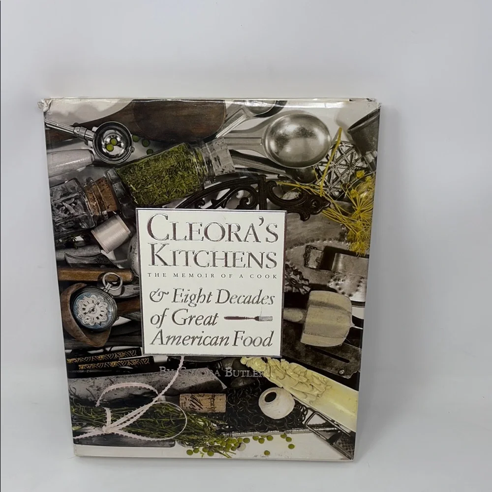 Cleora's Kitchens The Memoir of a Cook Vintage 1985 Cookbook by Cleora Butler‎